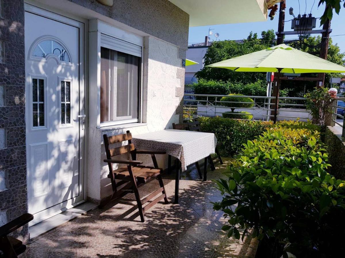 Konstantinos-Elli Rooms Nea Vrasna Ngoại thất bức ảnh